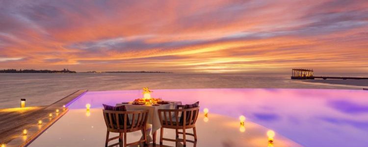 منتجعات المالديف منتجع هورالهي آيلاند ريزورت