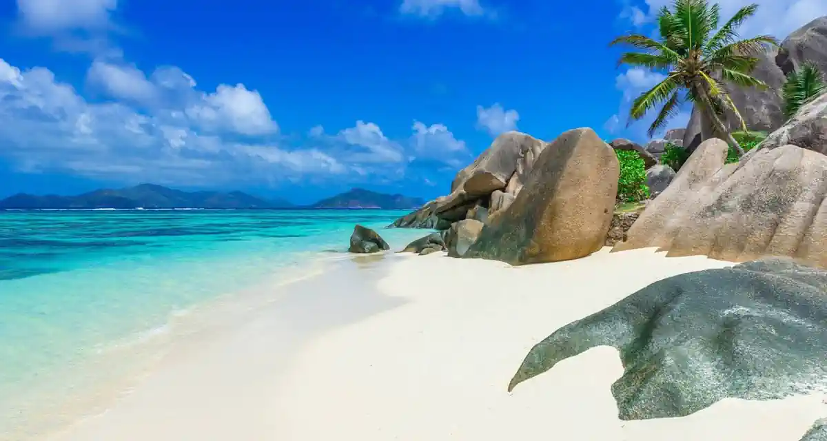 عطلة عائلية في سيشيل 7 أيام من الجمال والجاذبية الاستوائية