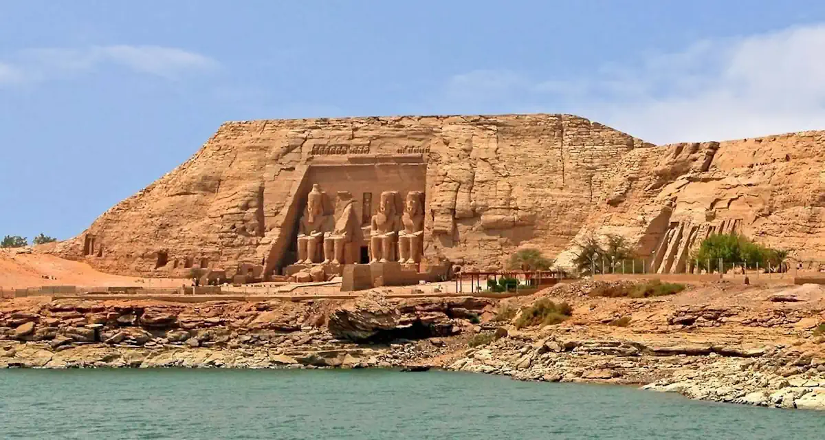 جولة سياحية مميزة في مصر لمدة ١٠ أيام القاهرة - رحلة نيلية - الغردقة - البحر الأحمر