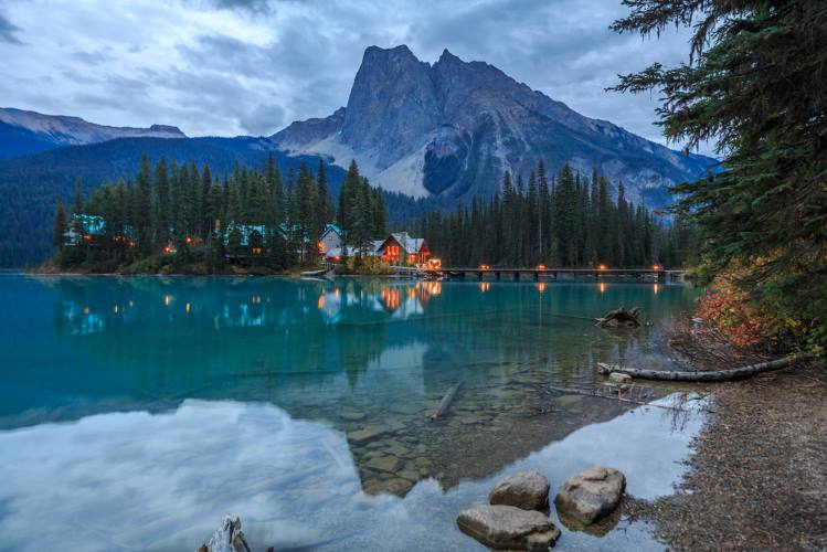 عرض كندا جولات الطبيعة جبال الروكي لمدة 7 أيام من كالجاري وديان وبحيرات ومتنزهات وطنية